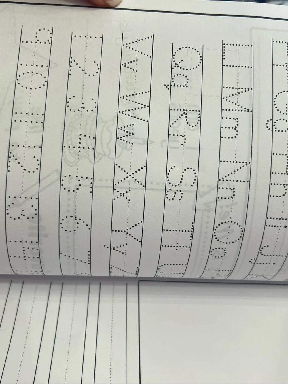 New Primary Composition Notebook k-2 for girls Pink Heart Pattern